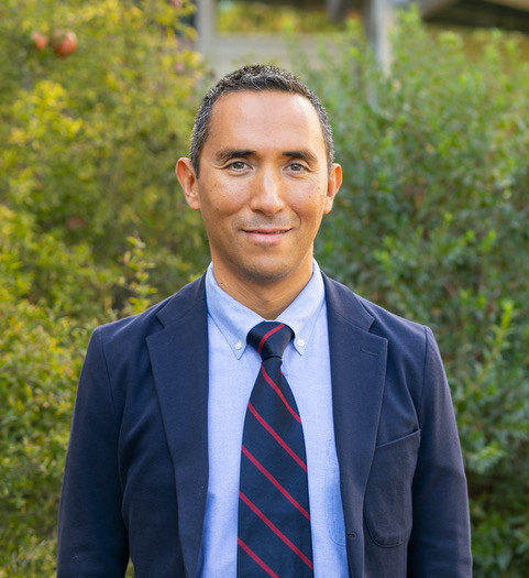 Headshot of Arturo Vargas Bustamante